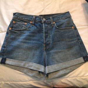 Hi Rise Levi Shorts
